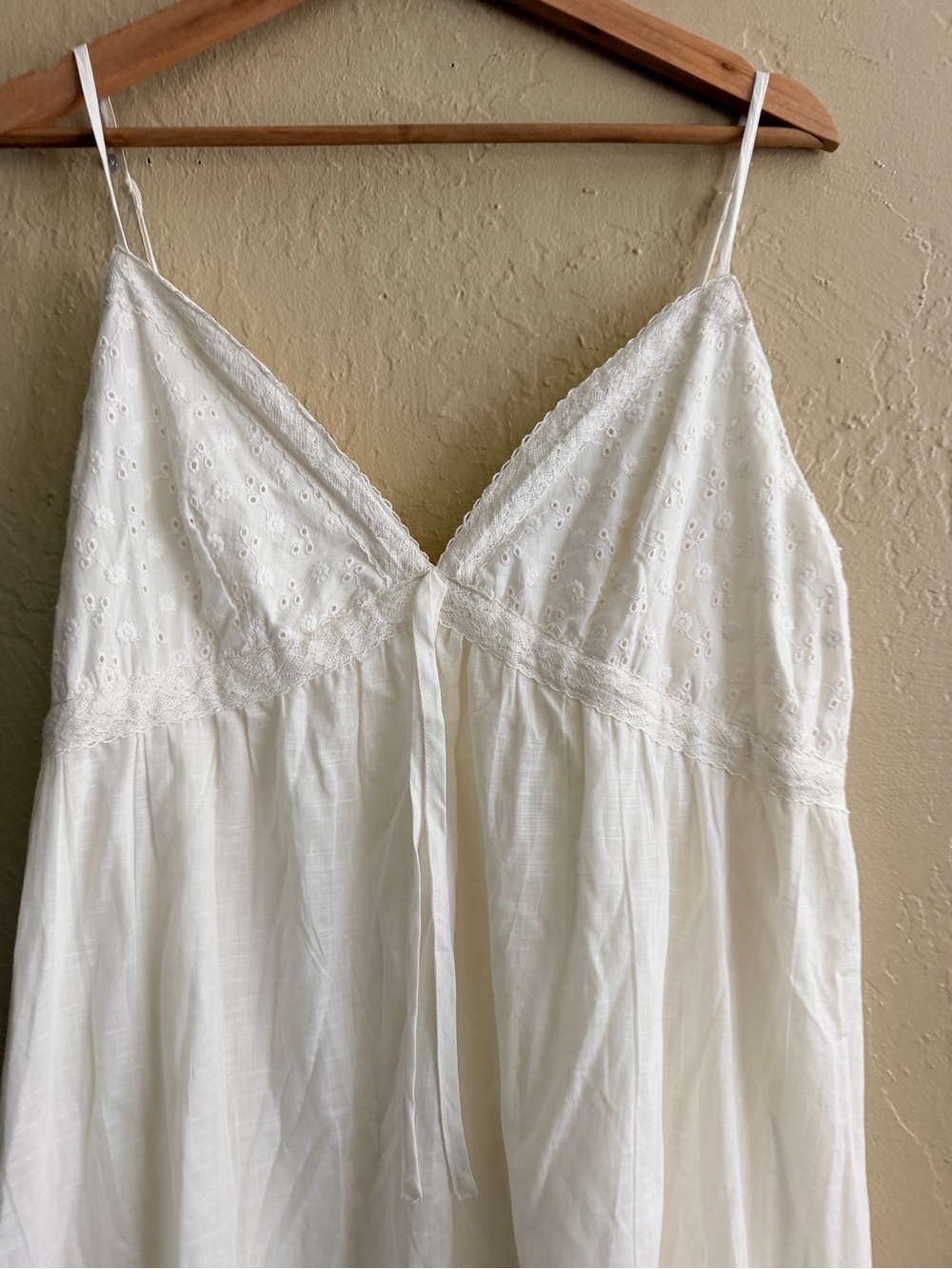 No Boundaries White Maxi Dress with Lace Bodice - Picture 2 of 4